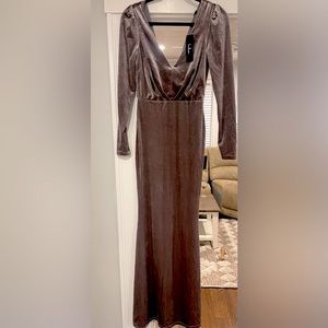 Lulus purple velvet long sleeve maxi dress! Size XS never worn